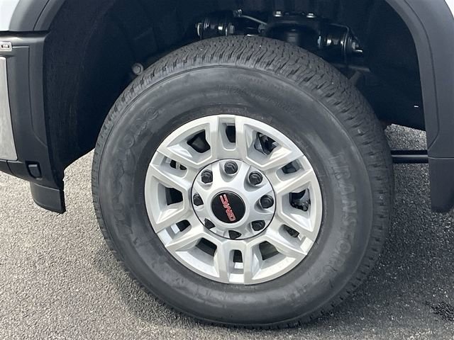 New 2025 GMC Sierra 2500 SLE w/ SLE Value Package; image 32