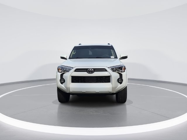 Used 2022 Toyota 4Runner SR5 Premium w/ Moonroof Package RWD image 3