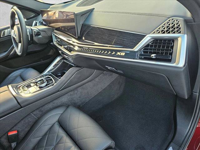 Used 2024 BMW X6 xDrive40i w/ Executive Package image 21