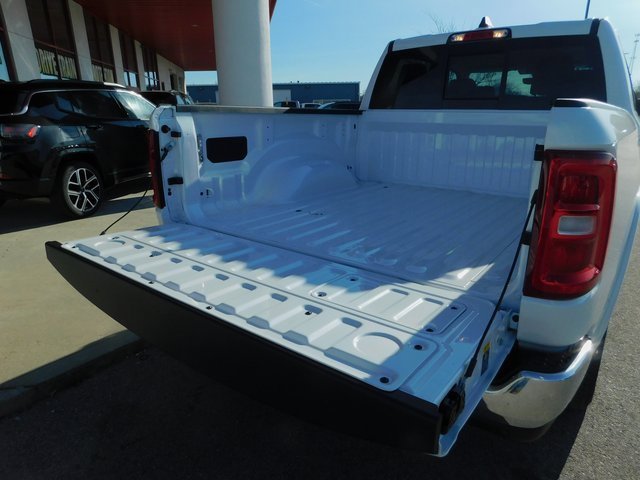 New 2025 RAM 1500 Laramie image 12