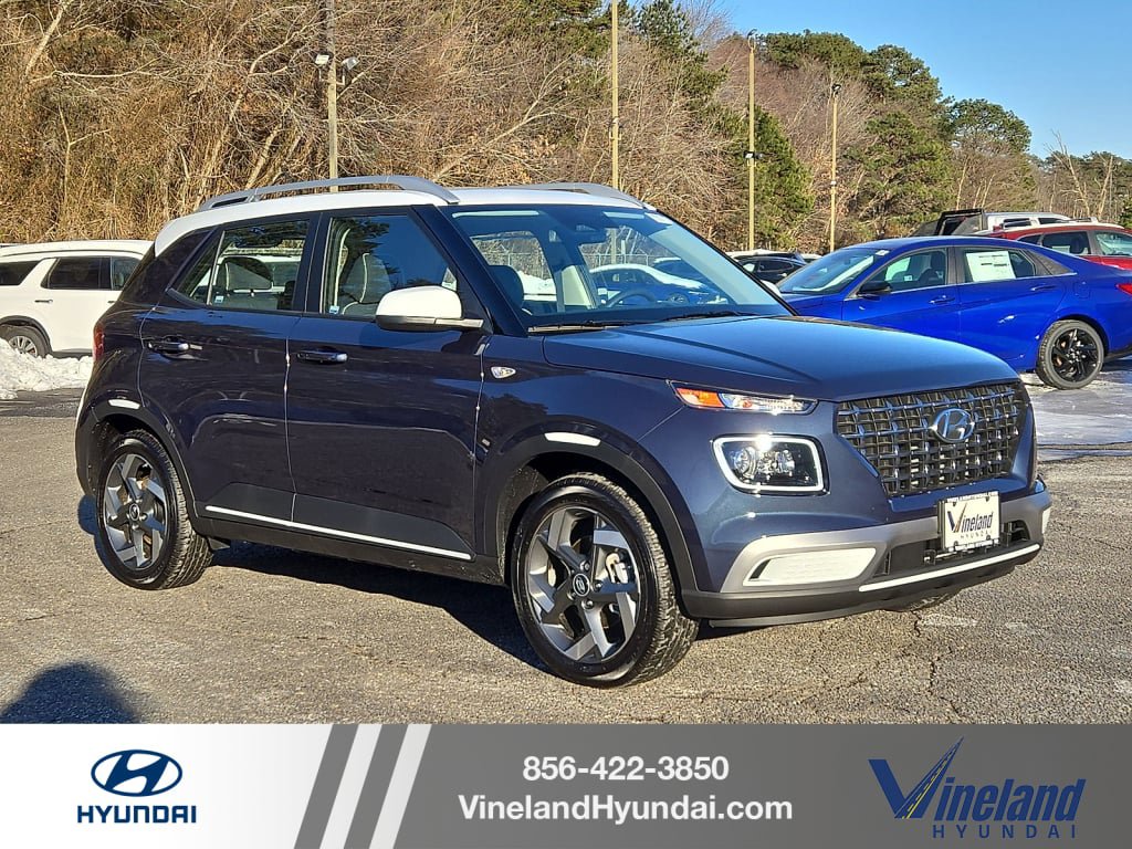 Certified 2025 Hyundai Venue Limited FWD image 1