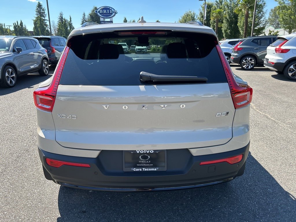New 2026 Volvo XC40 B5 Ultra w/ Protection Package Premier image 12