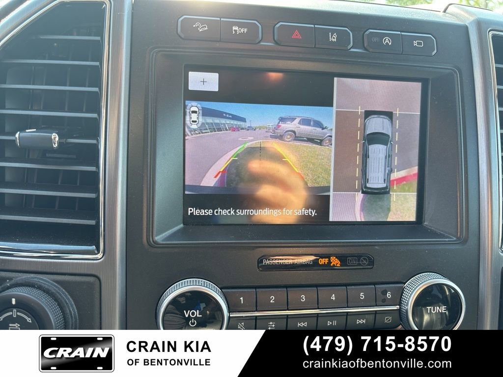 Used 2020 Ford Expedition Platinum AWD/4WD image 25