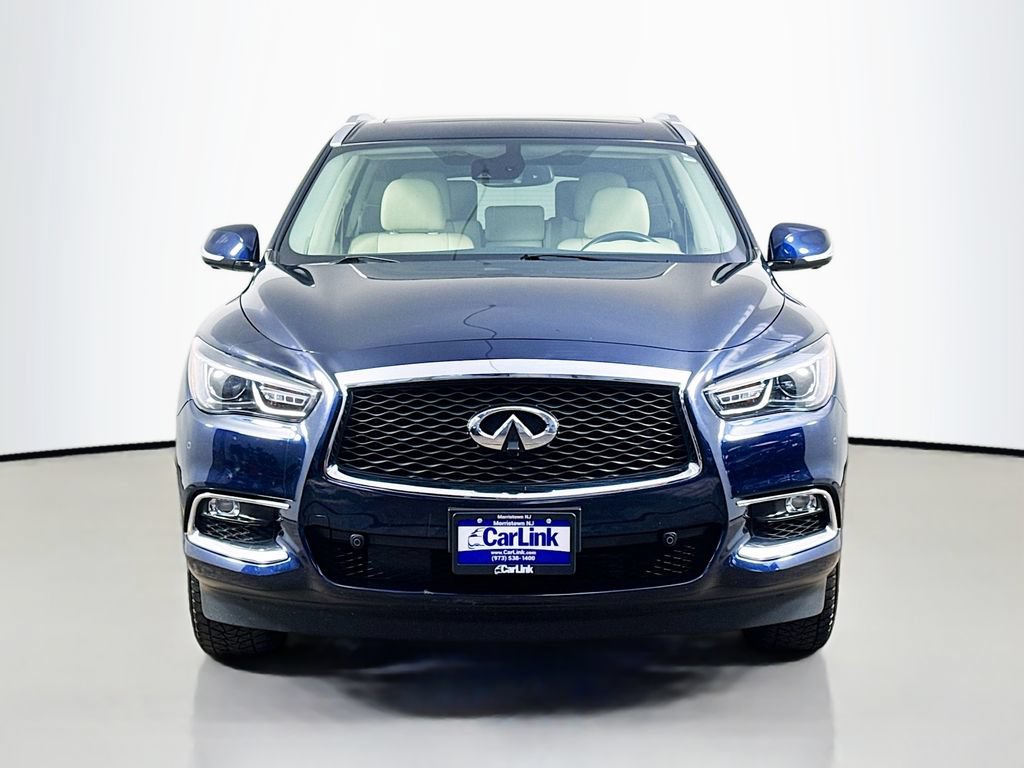 Used 2019 INFINITI QX60 Luxe w/ Essential Package AWD/4WD image 2