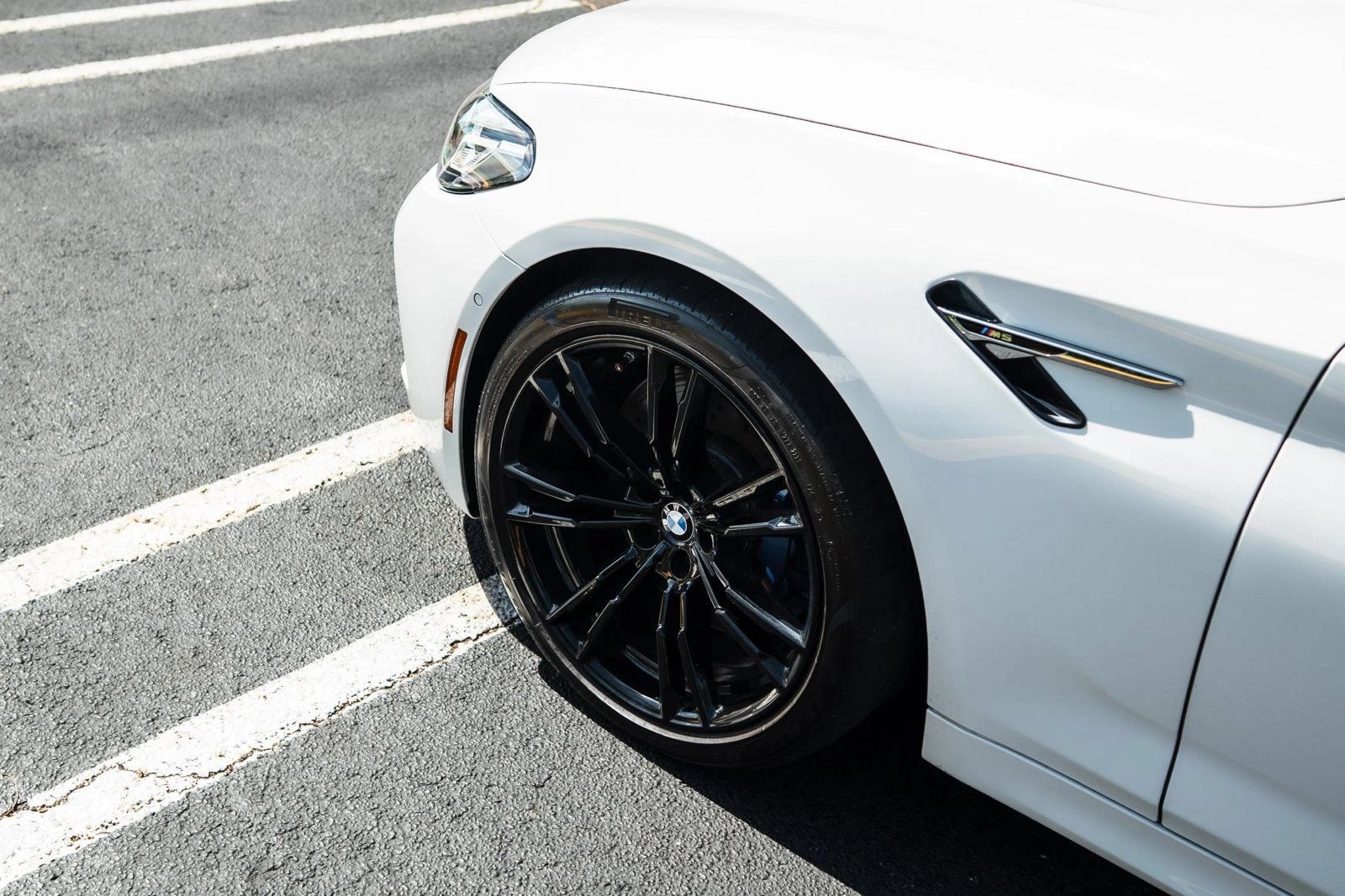 Used 2022 BMW M5 w/ Executive Package AWD/4WD image 5