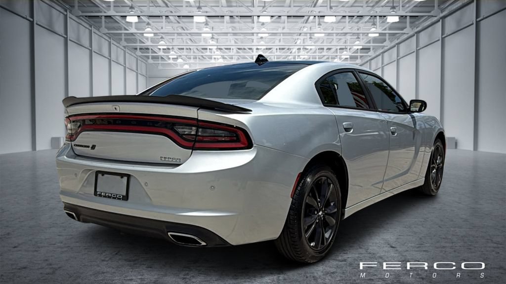 Used 2020 Dodge Charger SXT w/ Blacktop Package AWD/4WD image 5