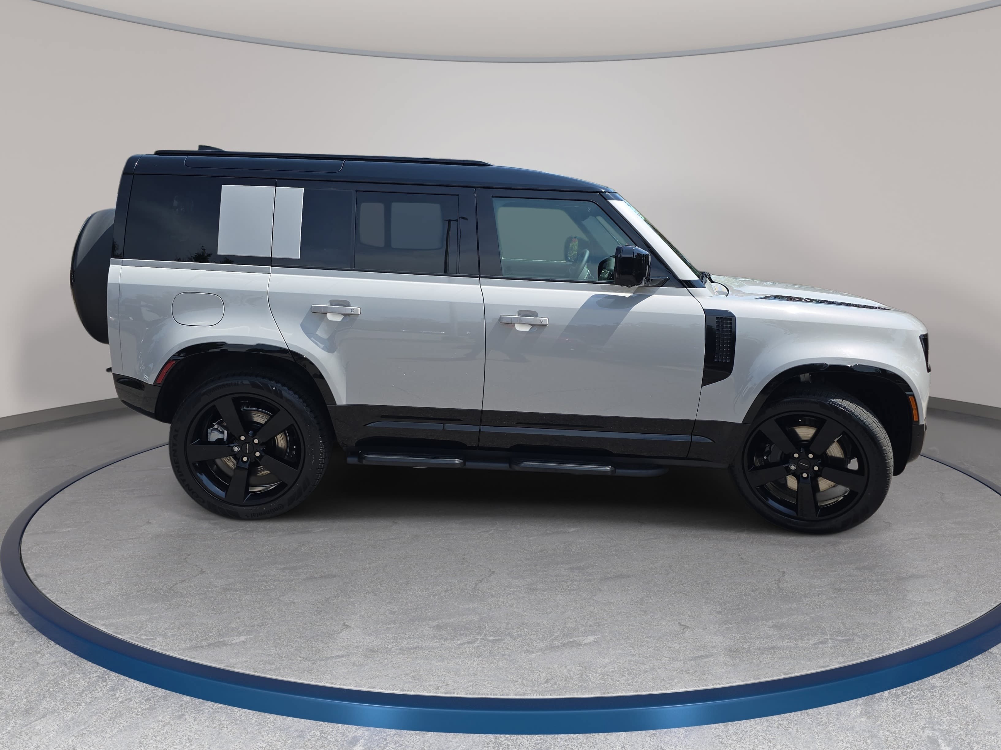 New 2026 Land Rover Defender 110 X-Dynamic SE AWD/4WD image 4