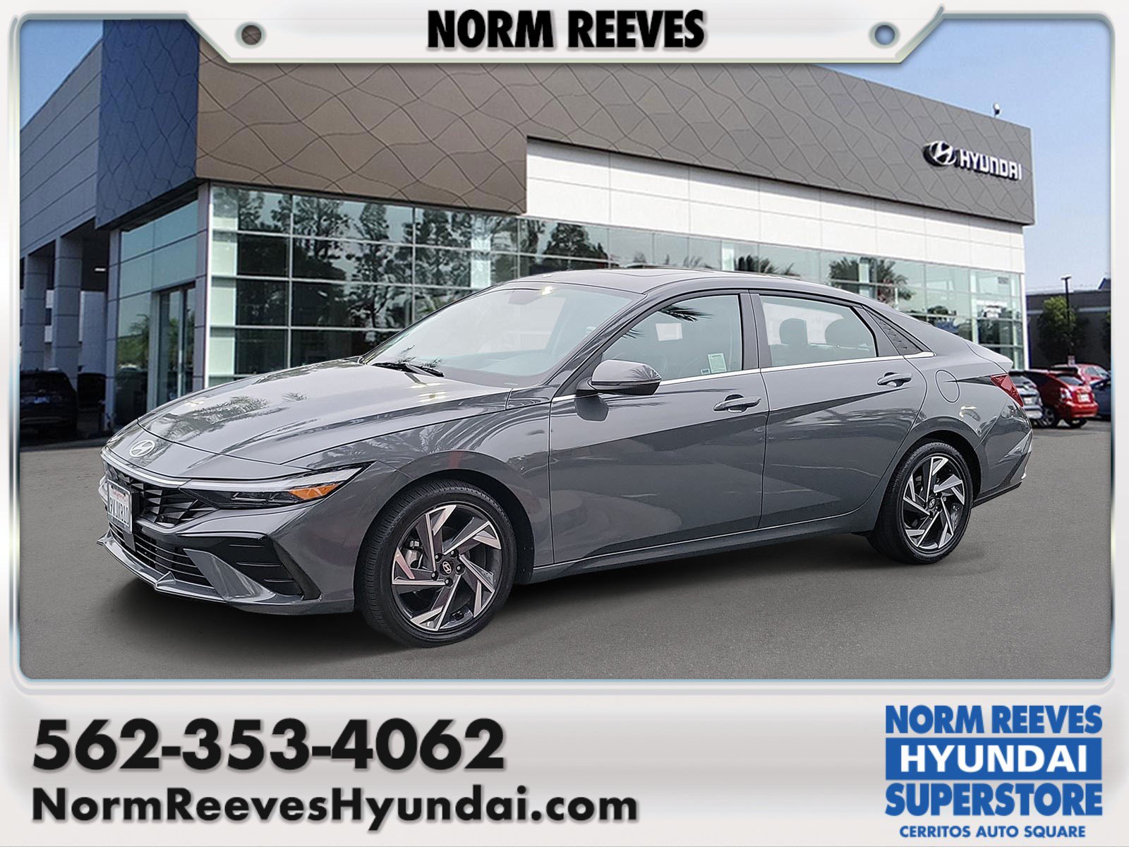 Certified 2025 Hyundai Elantra Limited FWD image 1