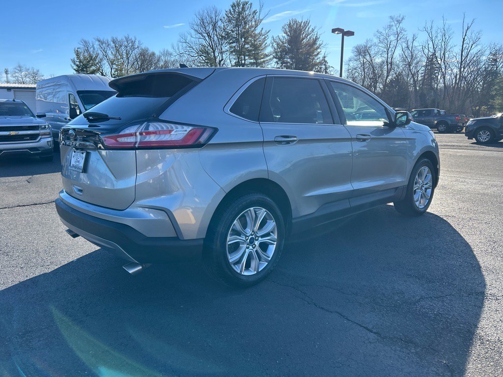 Used 2022 Ford Edge Titanium image 15