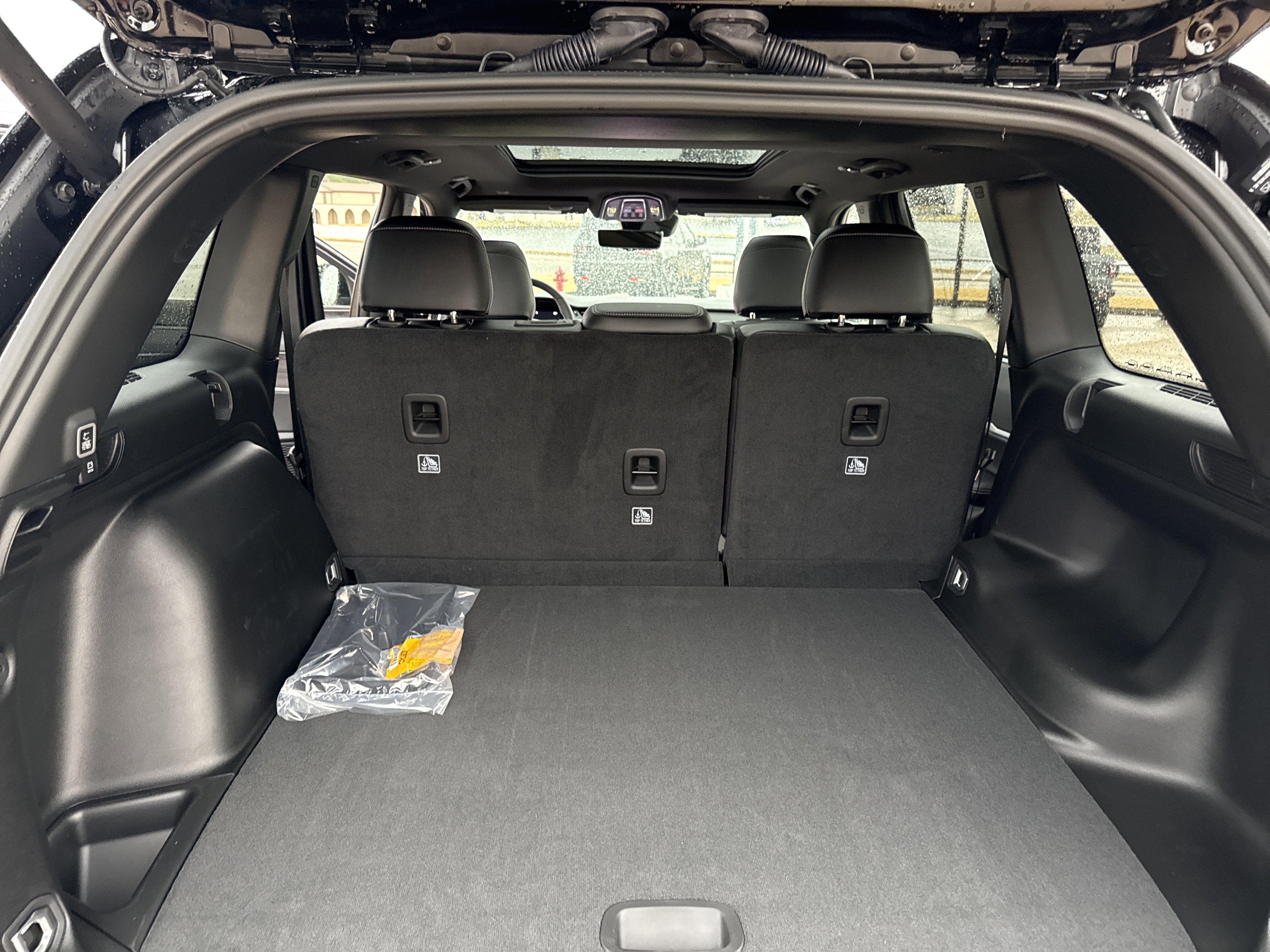 New 2025 Jeep Grand Cherokee Limited w/ Luxury Tech Group II image 40