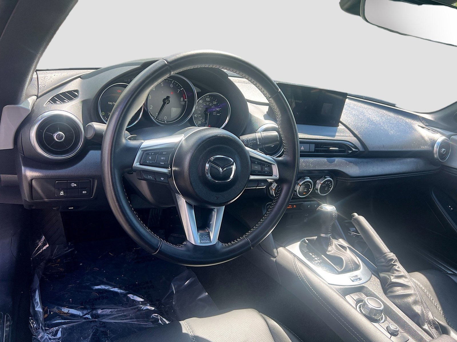 Used 2025 MAZDA MX-5 Miata RF Grand Touring RWD image 9
