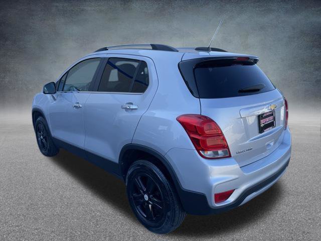 Used 2018 Chevrolet Trax LT w/ LT Convenience Package AWD/4WD image 4