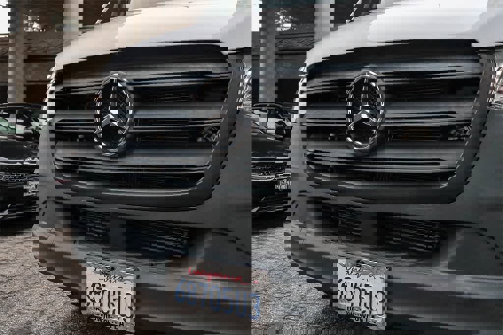 Used 2023 Mercedes-Benz Sprinter 1500 image 5