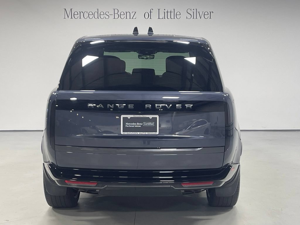 Used 2025 Land Rover Range Rover Long Wheelbase Autobiography AWD/4WD image 4