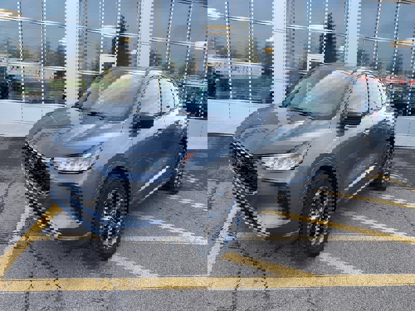 Used 2024 Ford Escape ST-Line w/ Tech Pack #1 image 1