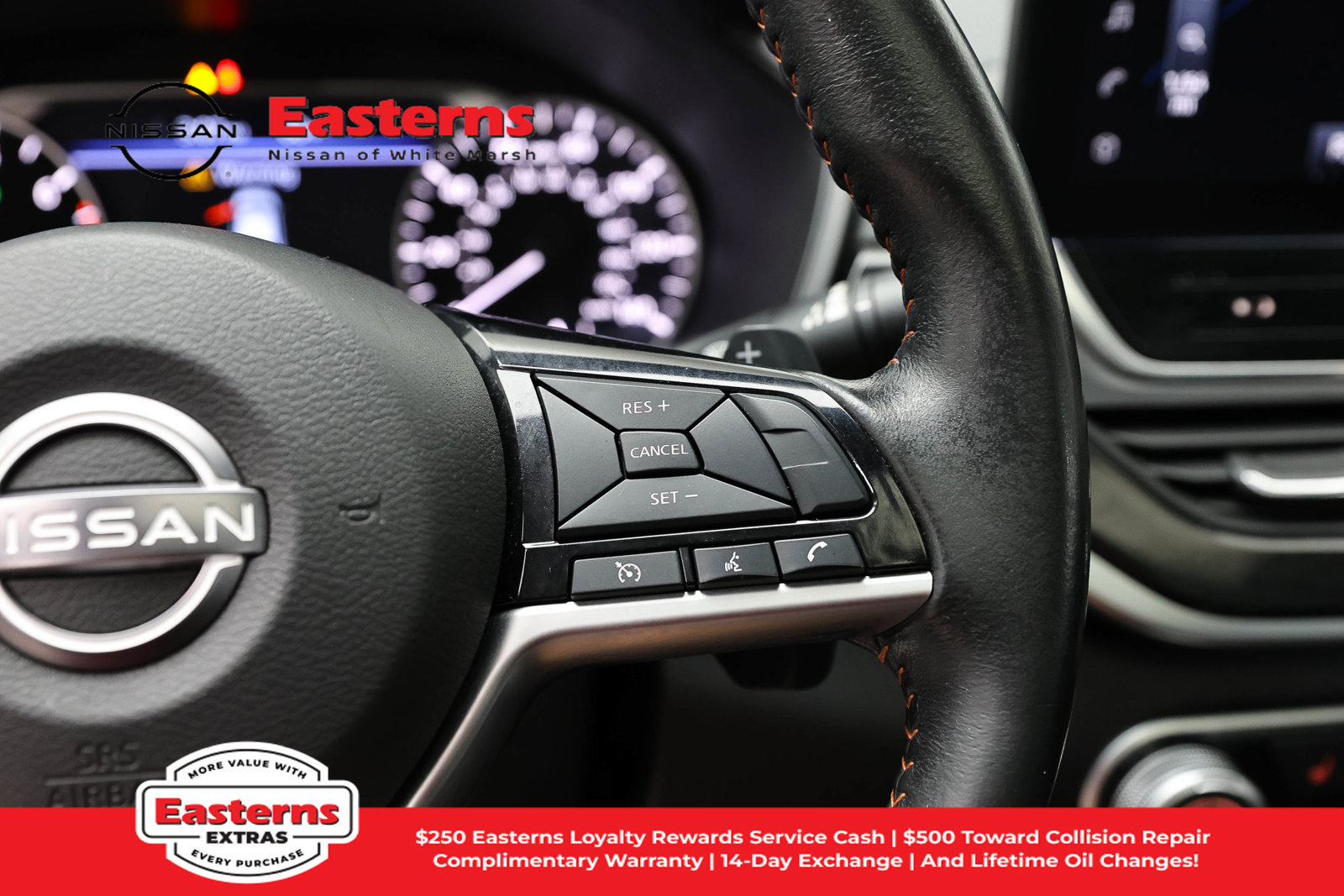 Used 2023 Nissan Altima 2.5 SR w/ SR Premium Package FWD image 16