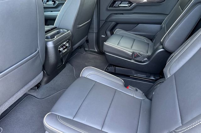 New 2025 GMC Yukon XL Elevation image 13