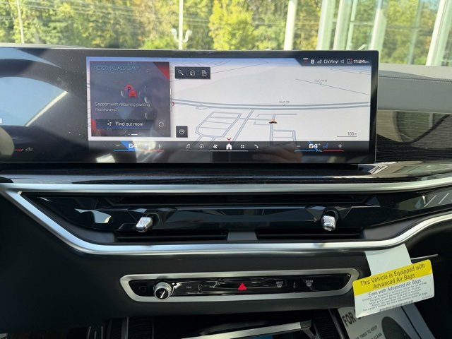 New 2026 BMW X7 M60i w/ Climate Comfort Package image 15