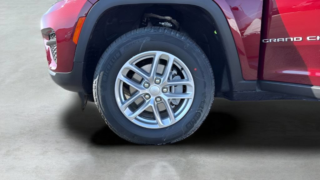 New 2026 Jeep Grand Cherokee Laredo X AWD/4WD image 36