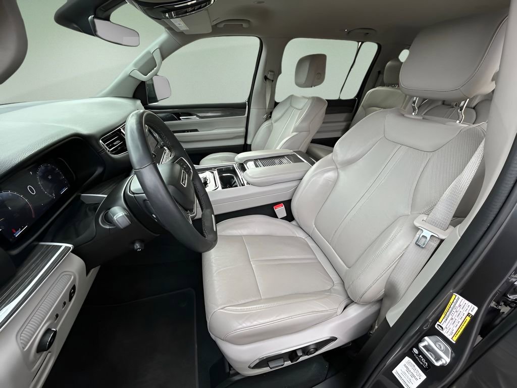 Used 2022 Jeep Wagoneer Series II image 23