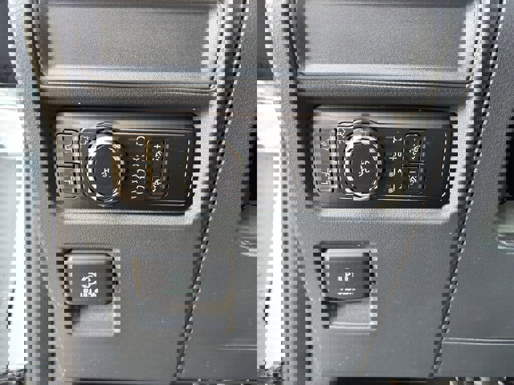 New 2025 Ford F150 XL w/ Equipment Group 104A Hybrid image 19