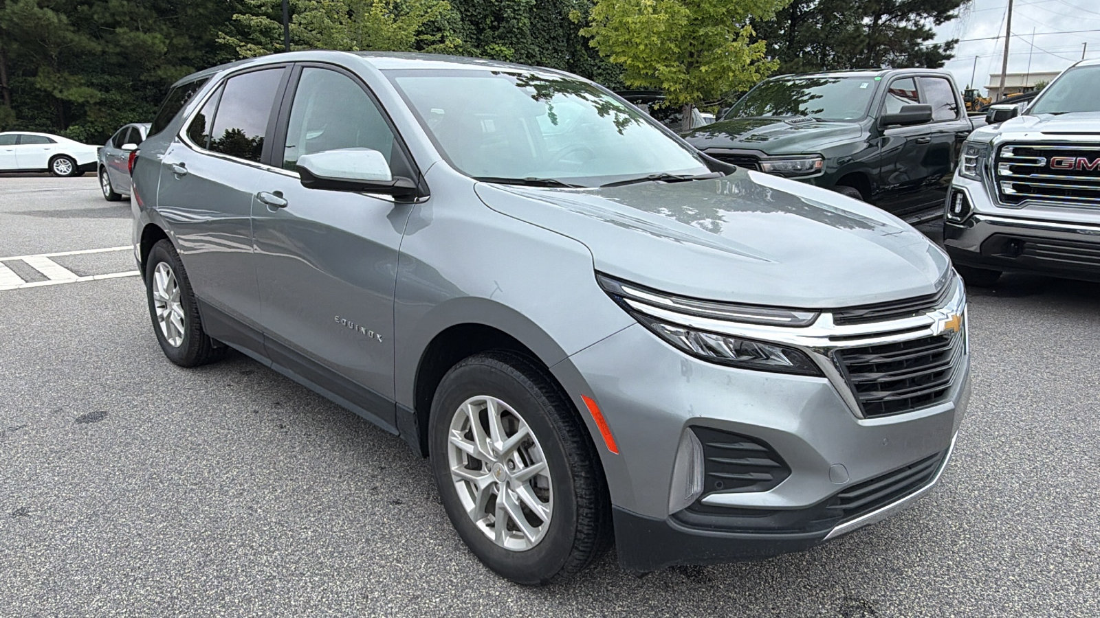 Used 2024 Chevrolet Equinox LT AWD/4WD image 5