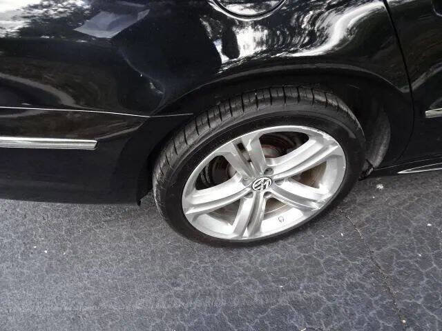 Used 2012 Volkswagen CC R-Line image 16