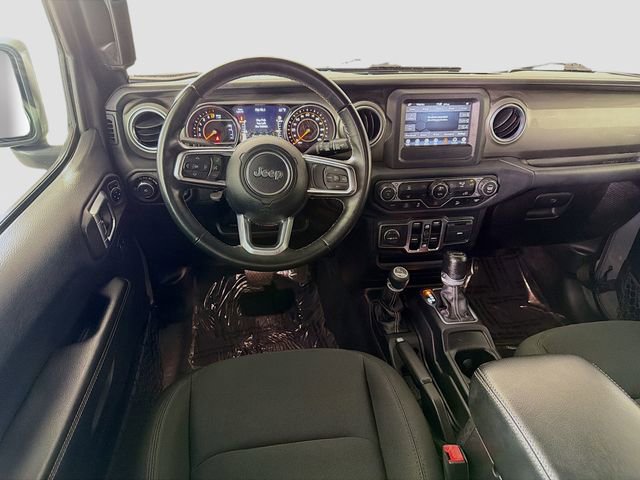Used 2018 Jeep Wrangler Unlimited Sahara AWD/4WD image 21