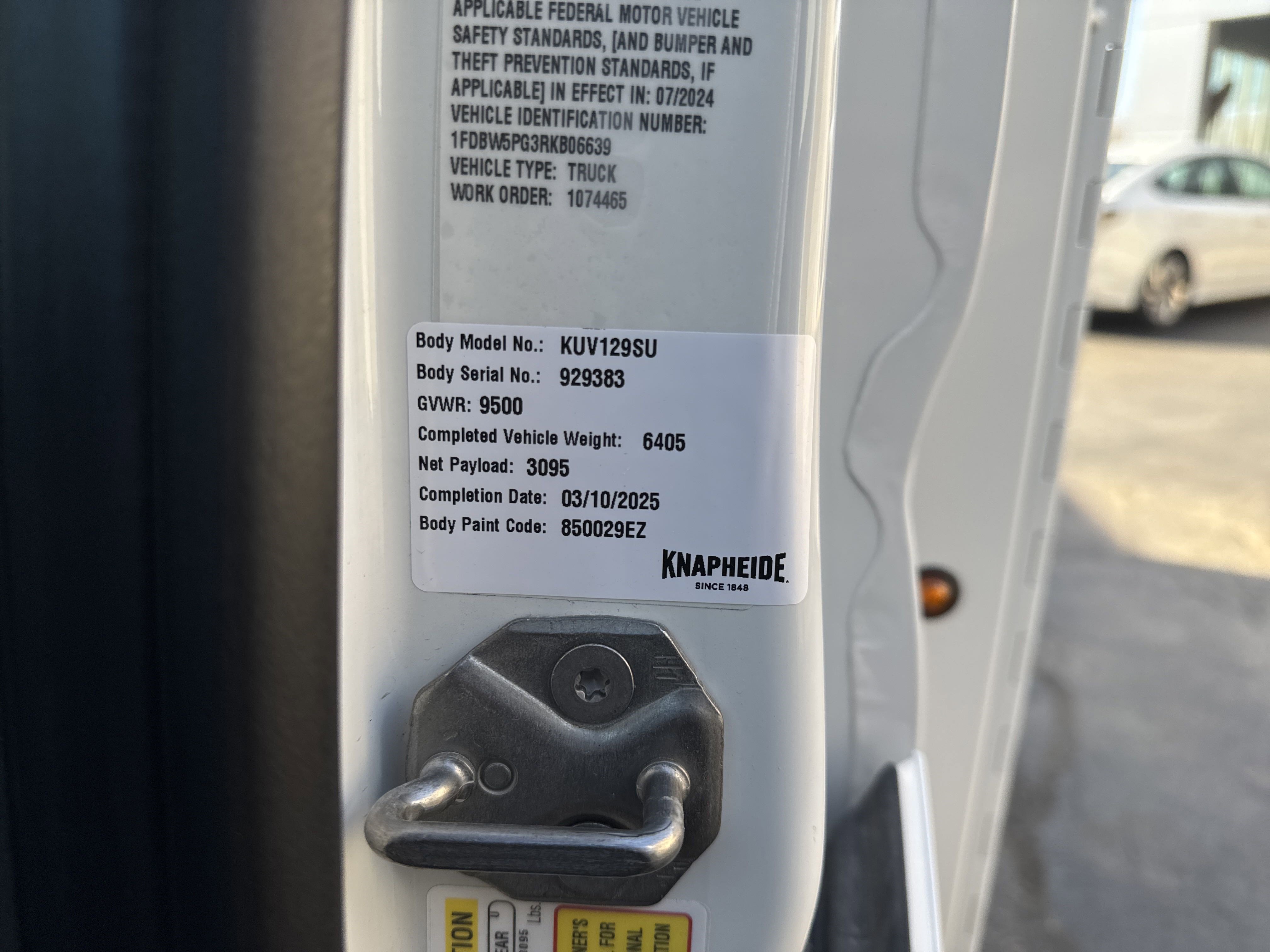 Used 2024 Ford Transit 350 w/ Interior Upgrade Package image 18