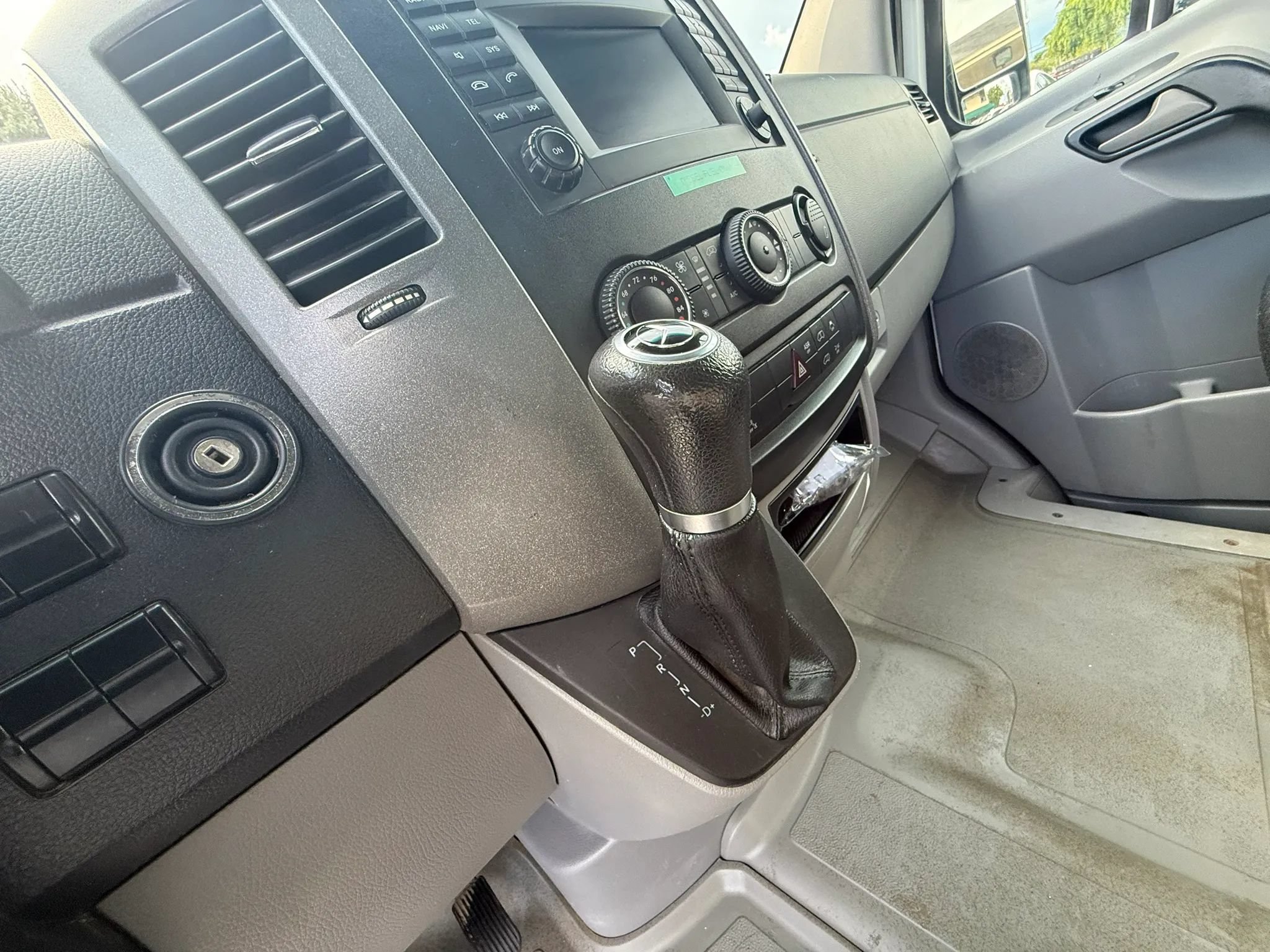 Used 2014 Mercedes-Benz Sprinter 2500 w/ Active Safety Plus Package image 12