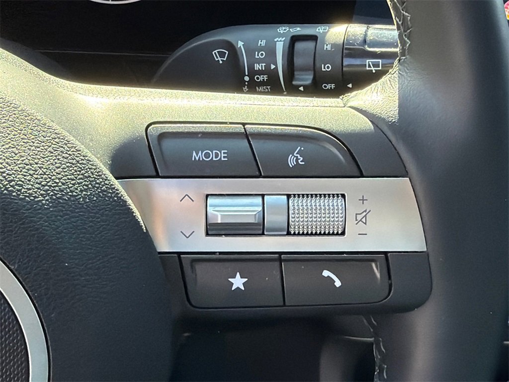 Used 2025 Hyundai Kona SEL image 25