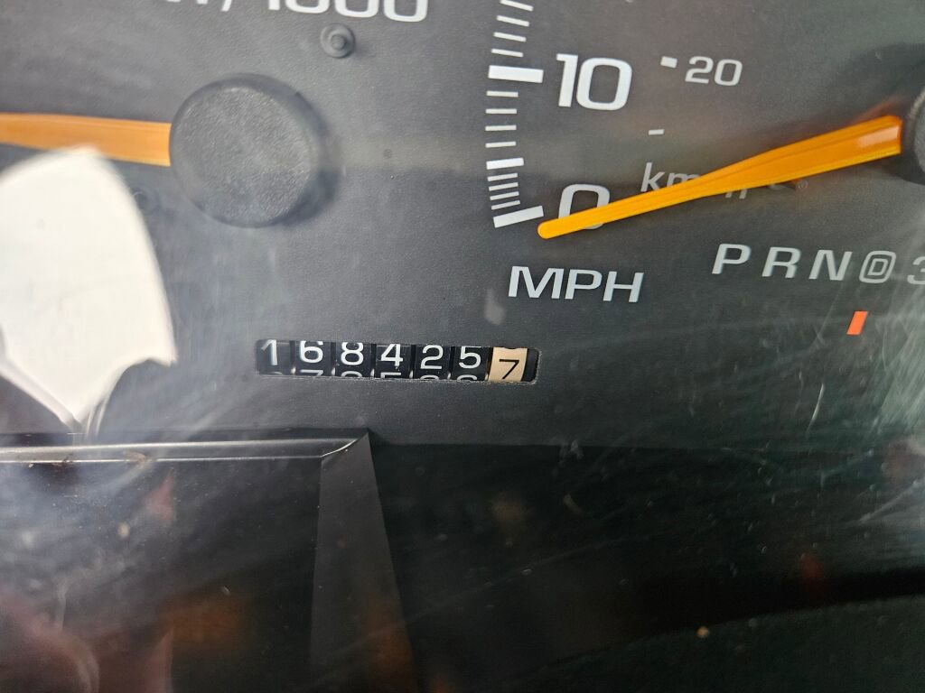 Used 1995 Chevrolet Suburban 2WD image 13