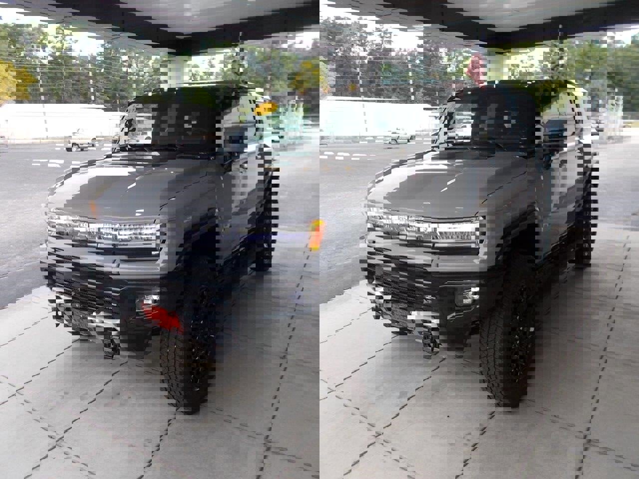 New 2025 GMC Hummer EV 2X image 6