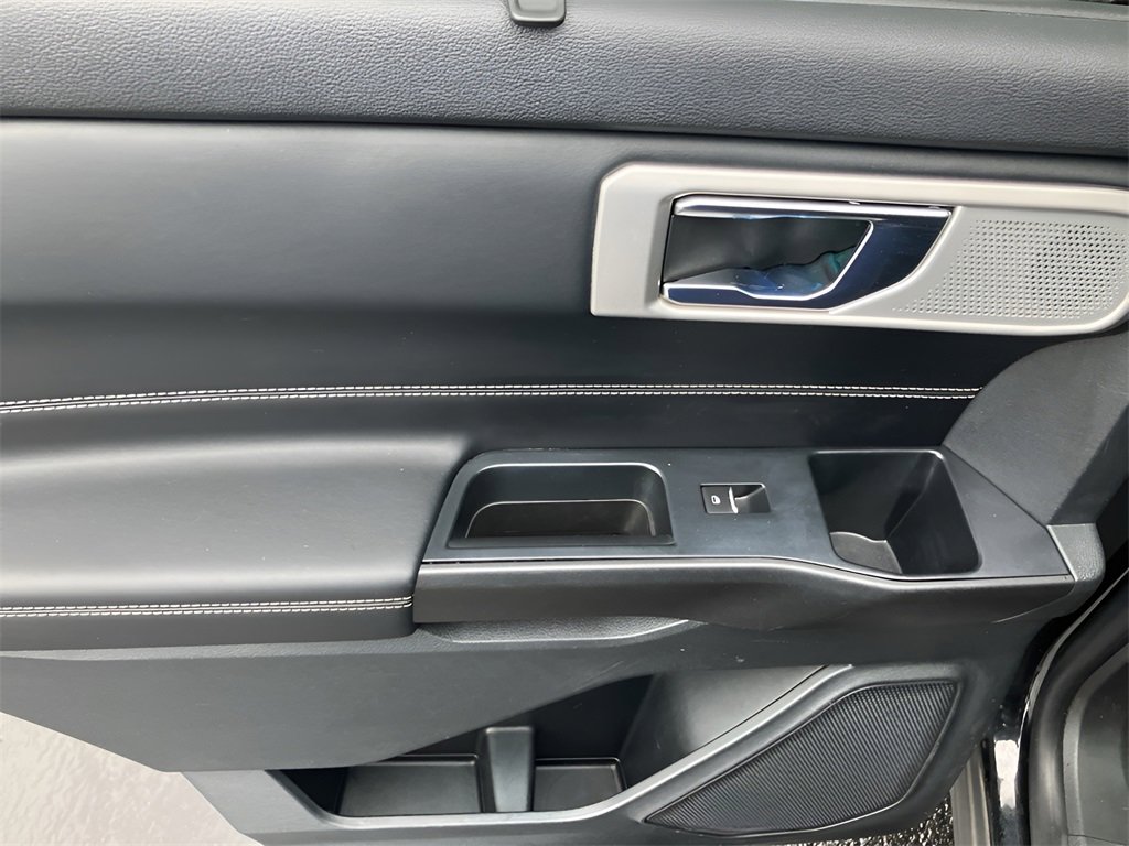 Used 2020 Ford Explorer ST w/ Premium Technology Package image 47