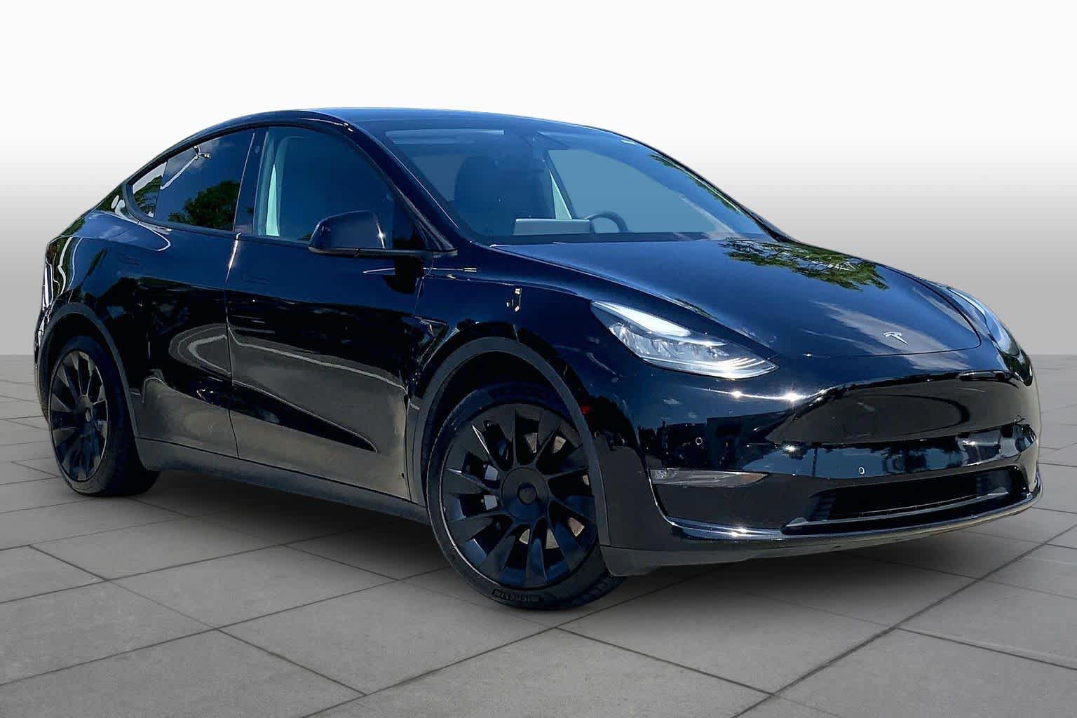 Used 2021 Tesla Model Y Long Range AWD/4WD image 2