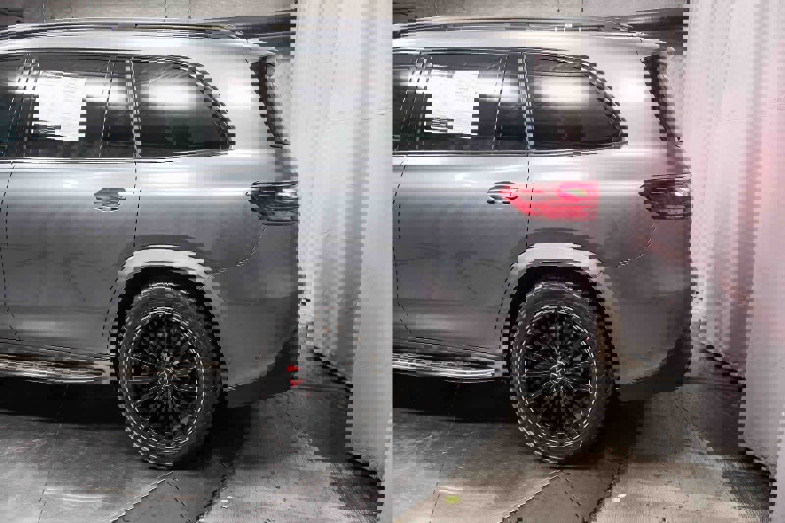 Certified 2024 Mercedes-Benz GLS 63 AMG 4MATIC image 8