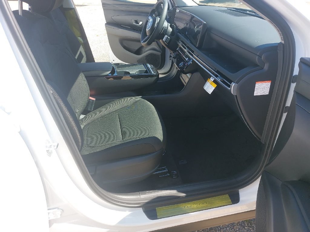 New 2026 Hyundai Tucson SEL w/ Tow & Go Package FWD image 10