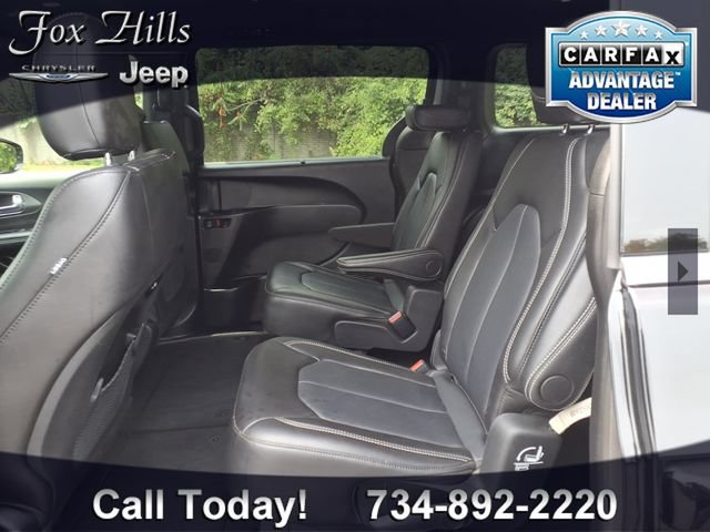 Used 2026 Chrysler Pacifica Select FWD image 13