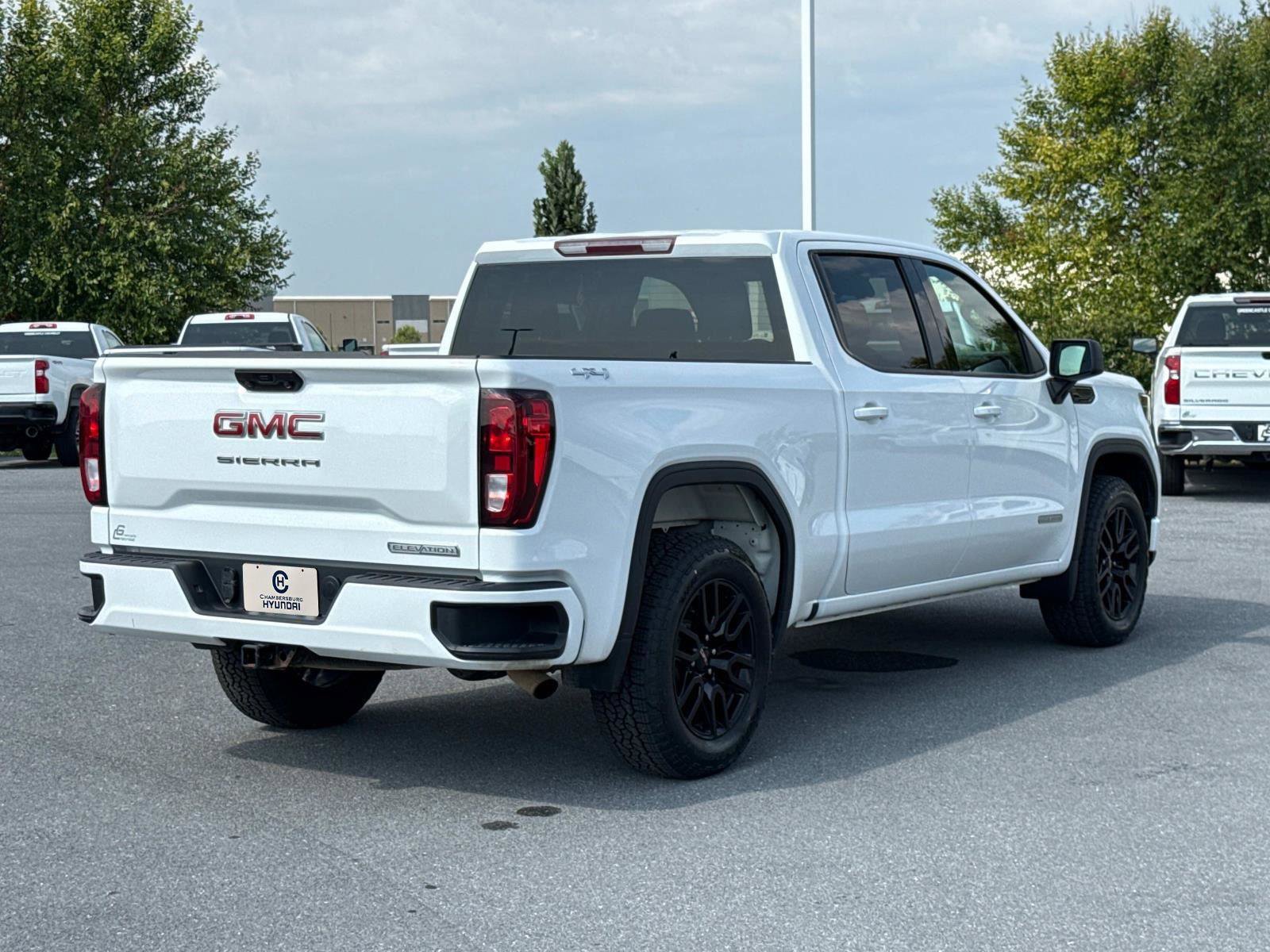 Used 2023 GMC Sierra 1500 Elevation image 23