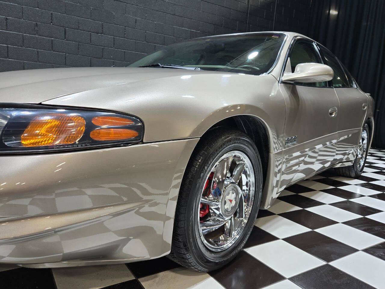 Used 2000 Pontiac Bonneville SSEi image 5