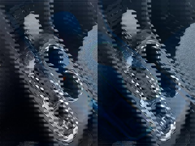 Used 2024 Chevrolet Equinox LT w/ LPO, Floor Liner Package image 22