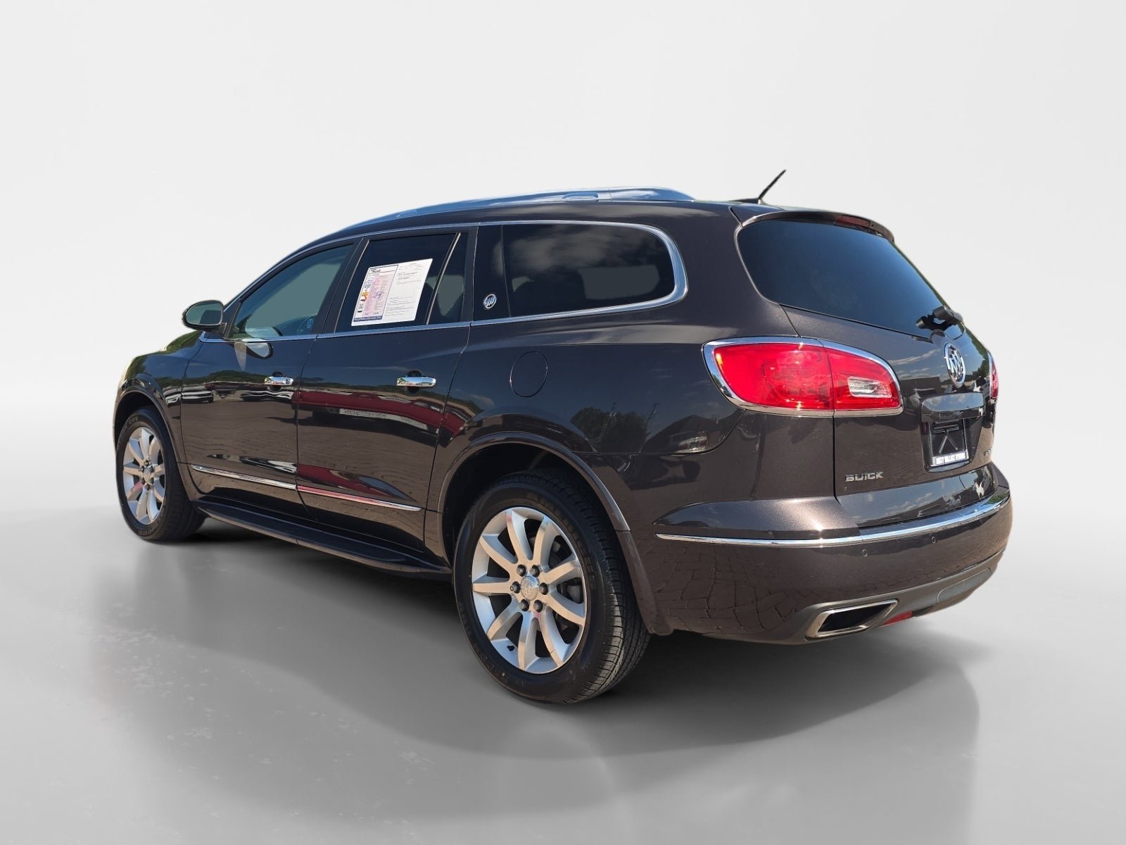 Used 2017 Buick Enclave Premium w/ Experience Buick Package FWD image 5