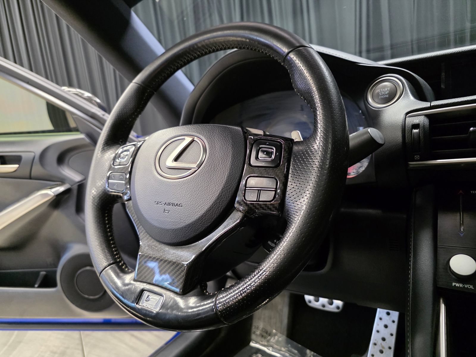 Used 2017 Lexus IS 350 F Sport RWD image 21