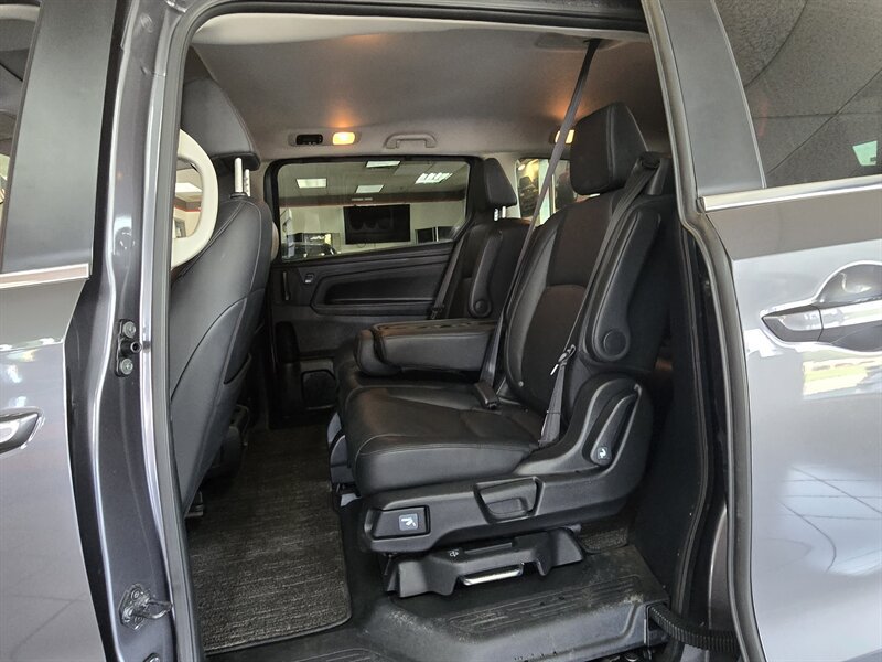 Used 2025 Honda Odyssey EX-L image 10