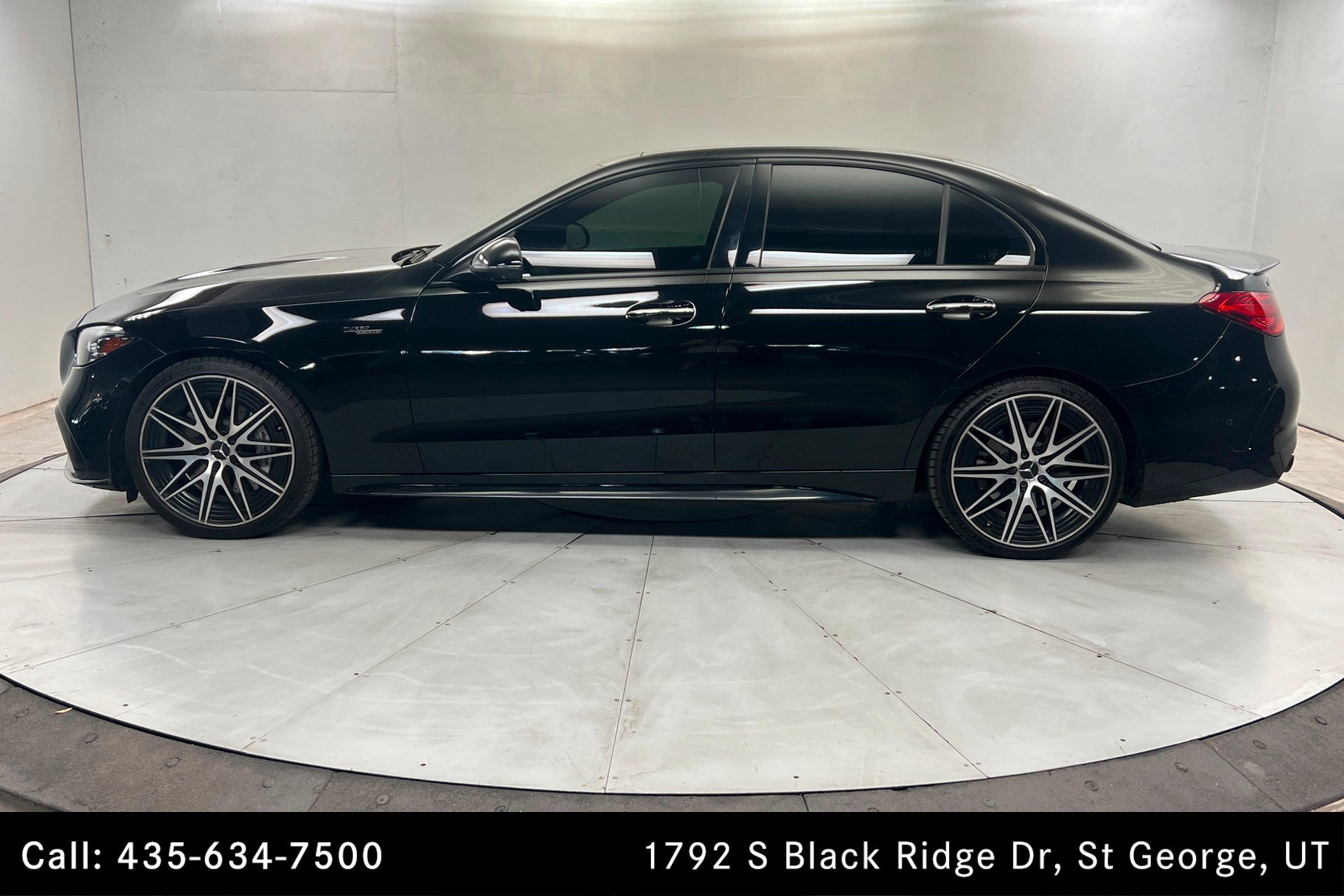 Certified 2023 Mercedes-Benz C 43 AMG 4MATIC Sedan image 2