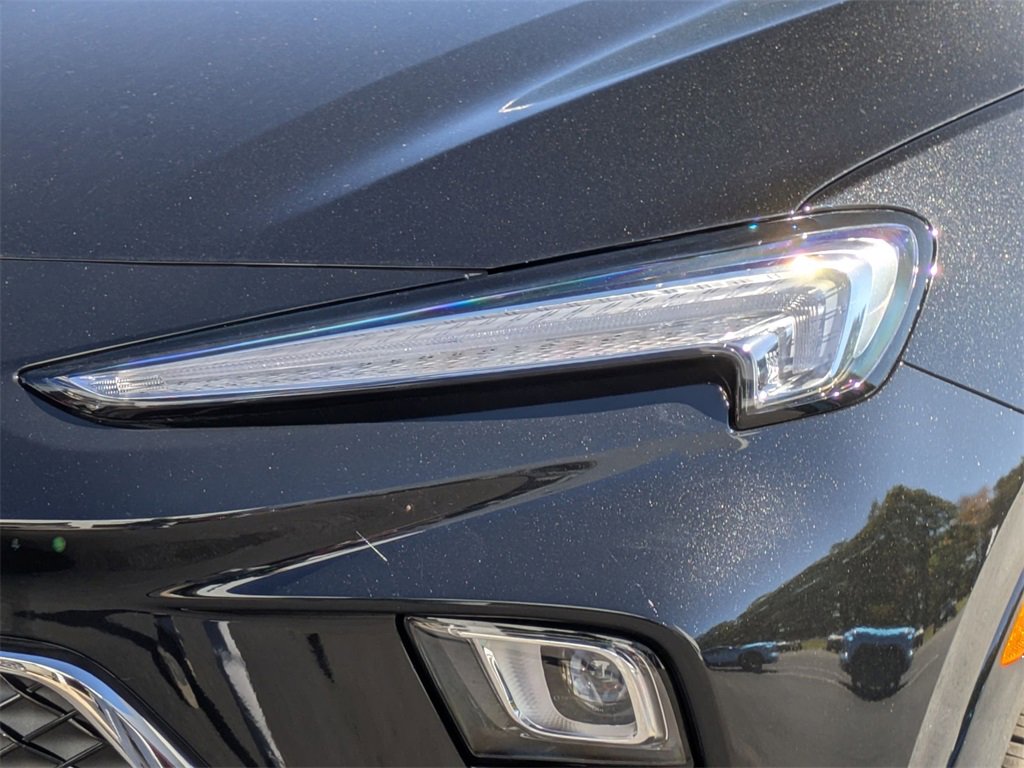 New 2025 Buick Encore GX Sport Touring image 7