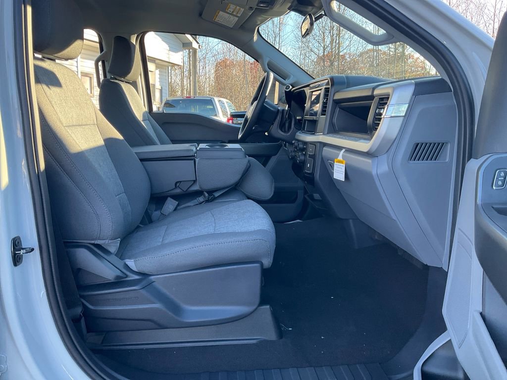 New 2026 Ford F250 XL w/ STX Appearance Package image 9