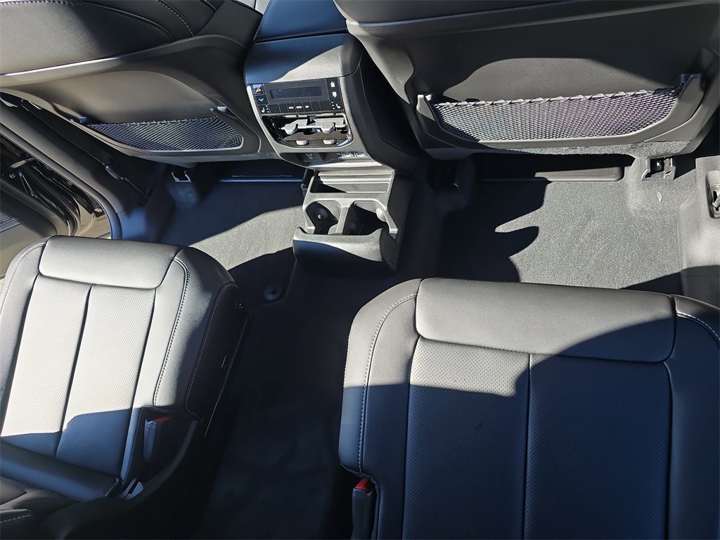 New 2025 Jeep Grand Cherokee L Limited image 12