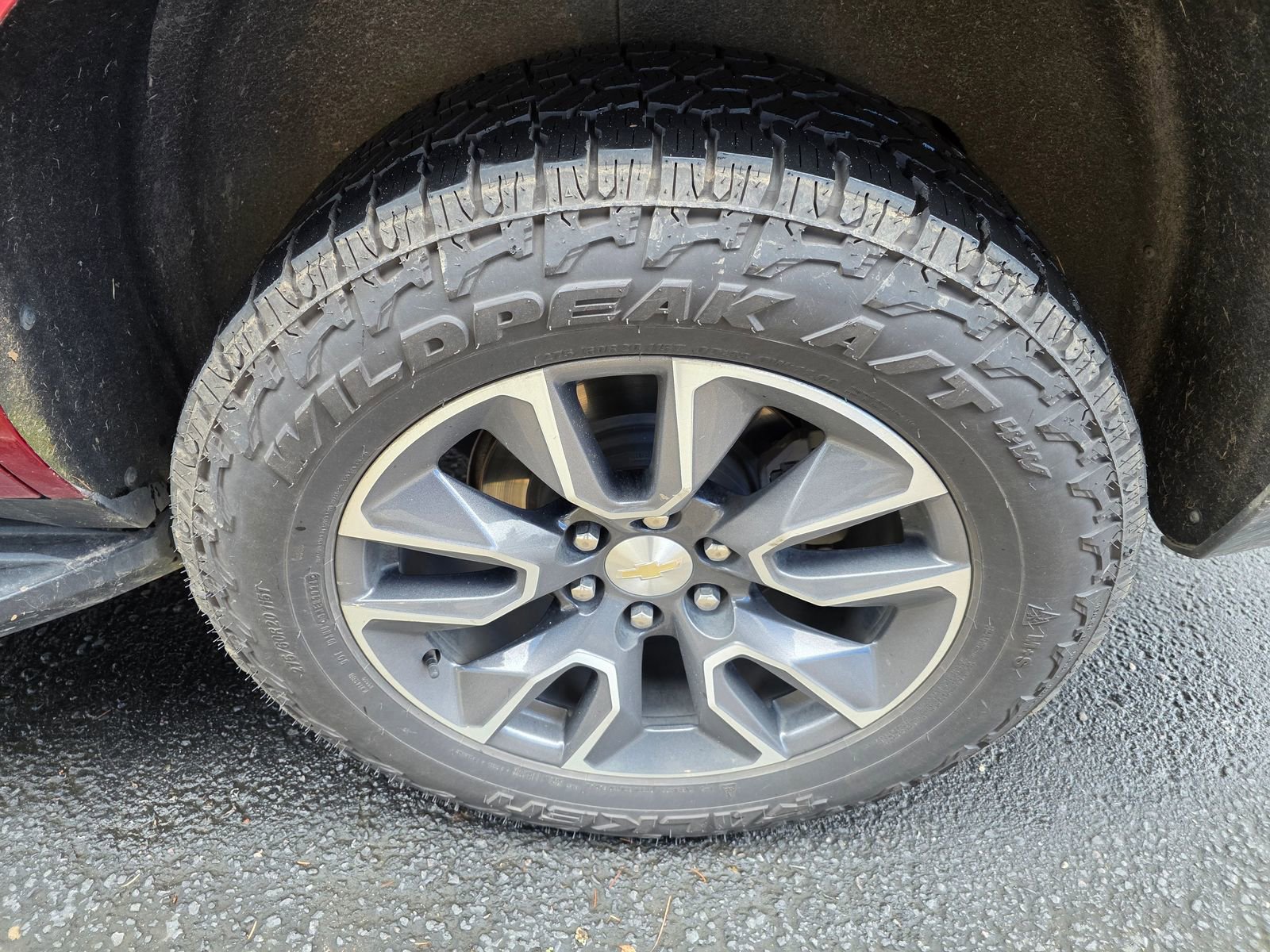 Used 2021 Chevrolet Tahoe LT w/ Rear Media and Nav Package image 9