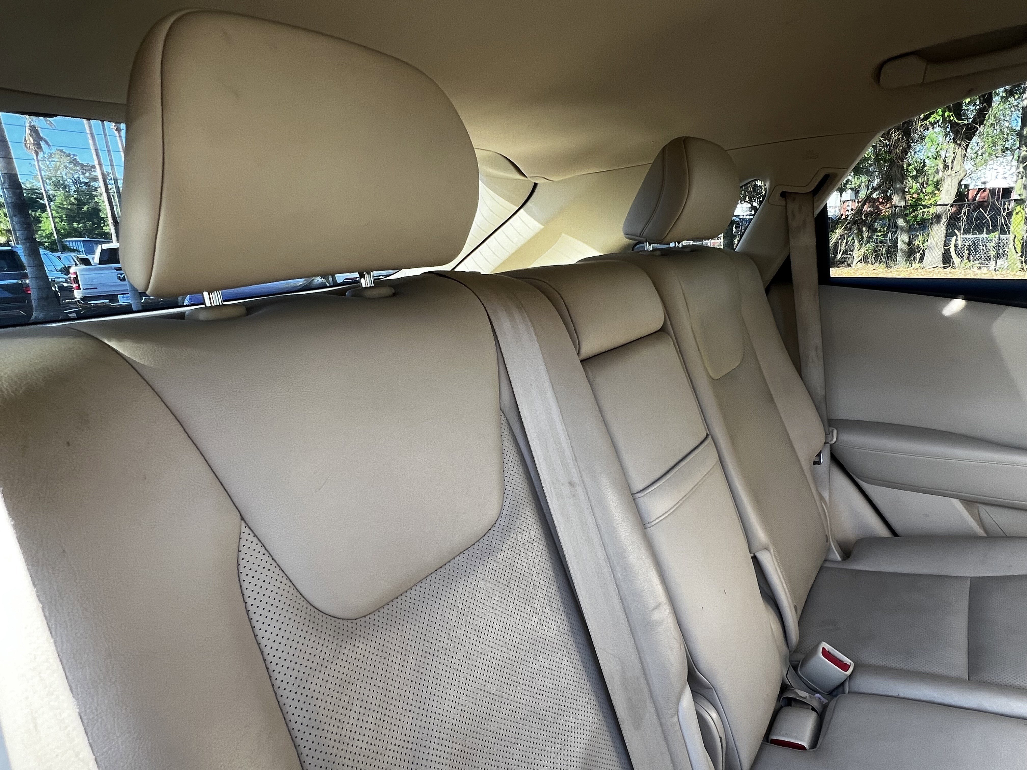 Used 2011 Lexus RX 450h AWD w/ Premium Pkg image 42